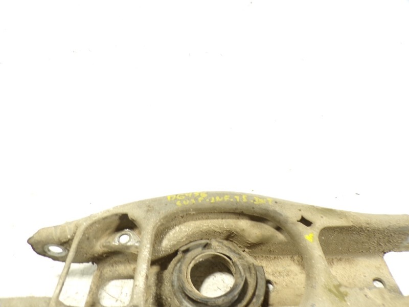 Recambio de brazo suspension inferior trasero izquierdo para bmw serie 1 coupe (e82) 118d referencia OEM IAM 33326772899  