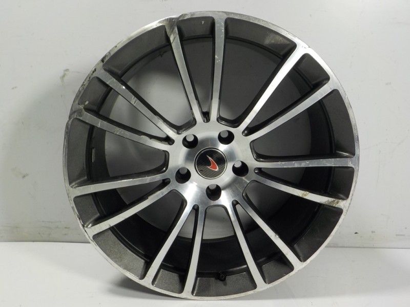Recambio de llanta para mclaren 570s spider p13 referencia OEM IAM   