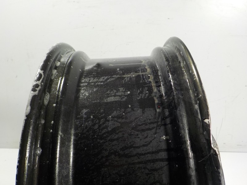 Recambio de llanta para mclaren 570s spider p13 referencia OEM IAM   