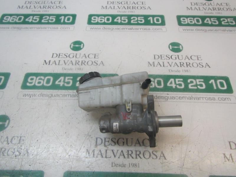 Recambio de bomba freno para dacia dokker express ambiance referencia OEM IAM 460117430R  