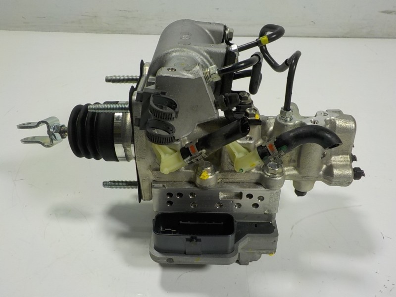 Recambio de servofreno para toyota rav4 hybrid fwd referencia OEM IAM 4705042203 4727047030 