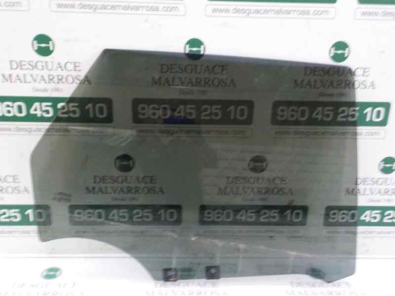 Recambio de cristal puerta trasero derecho para renault captur 0.9 energy referencia OEM IAM   