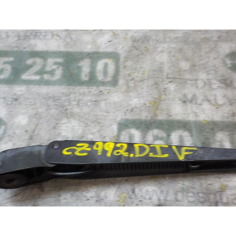 Recambio de brazo limpia delantero izquierdo para ford transit combi ´06 2.2 tdci cat referencia OEM IAM   