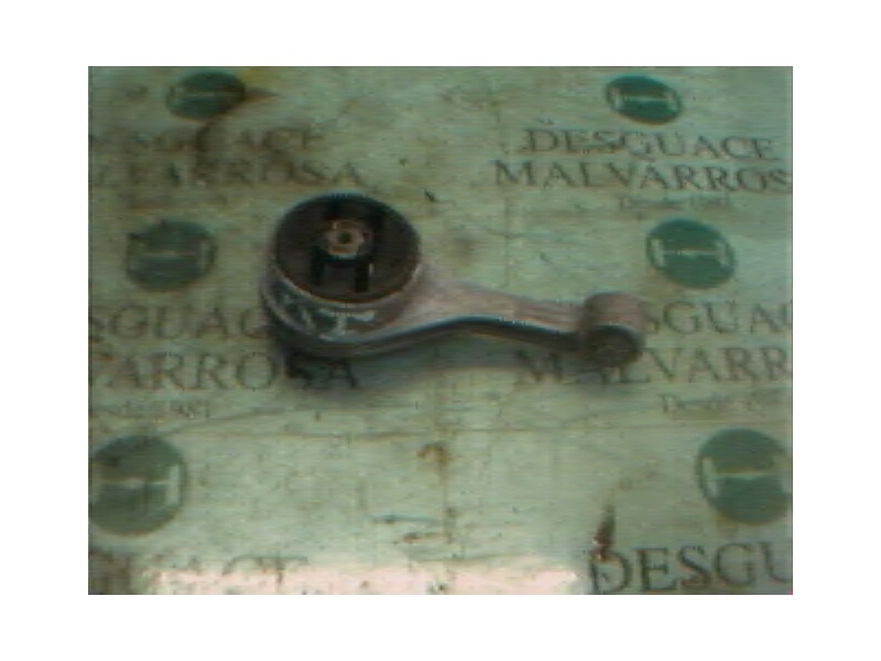 Recambio de soporte motor para ford fiesta berlina 1.8 diesel cat referencia OEM IAM   