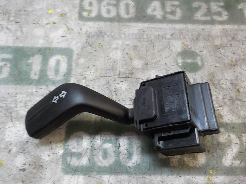 Recambio de mando intermitentes para ford transit combi ´06 2.2 tdci cat referencia OEM IAM   