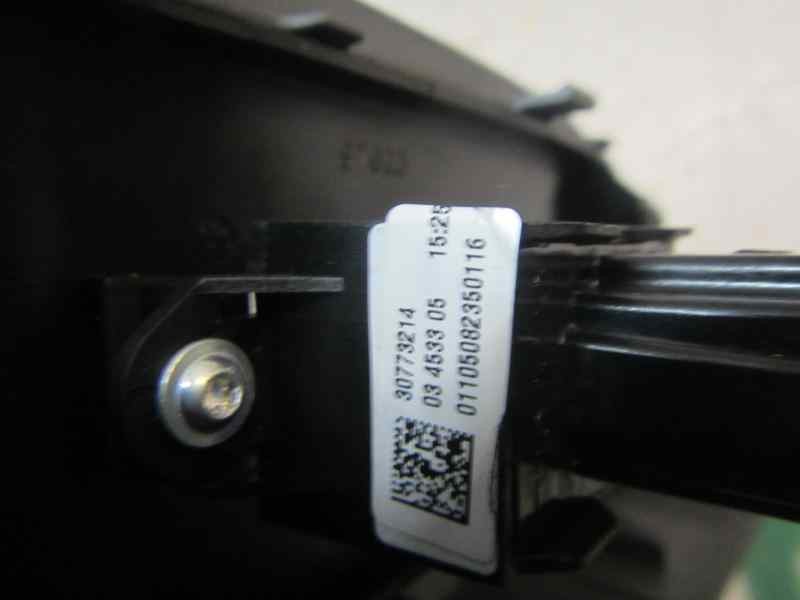 Recambio de mando elevalunas delantero derecho para volvo s40 berlina 1.8 cat referencia OEM IAM 30773214 30773214 