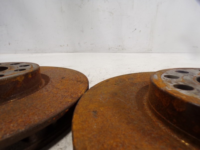 Recambio de disco freno delantero para volkswagen passat lim. (362) 1.6 tdi dpf referencia OEM IAM   