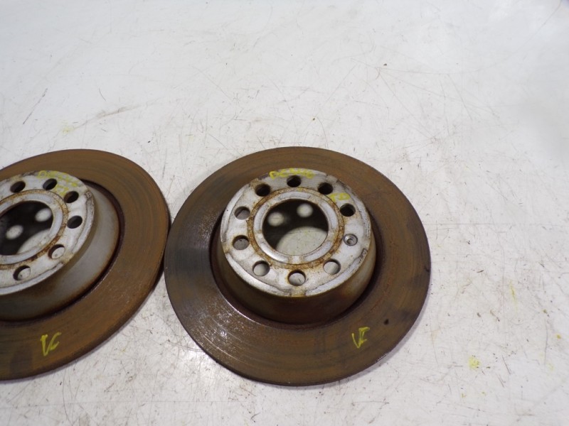 Recambio de disco freno trasero para volkswagen passat lim. (362) 1.6 tdi dpf referencia OEM IAM   