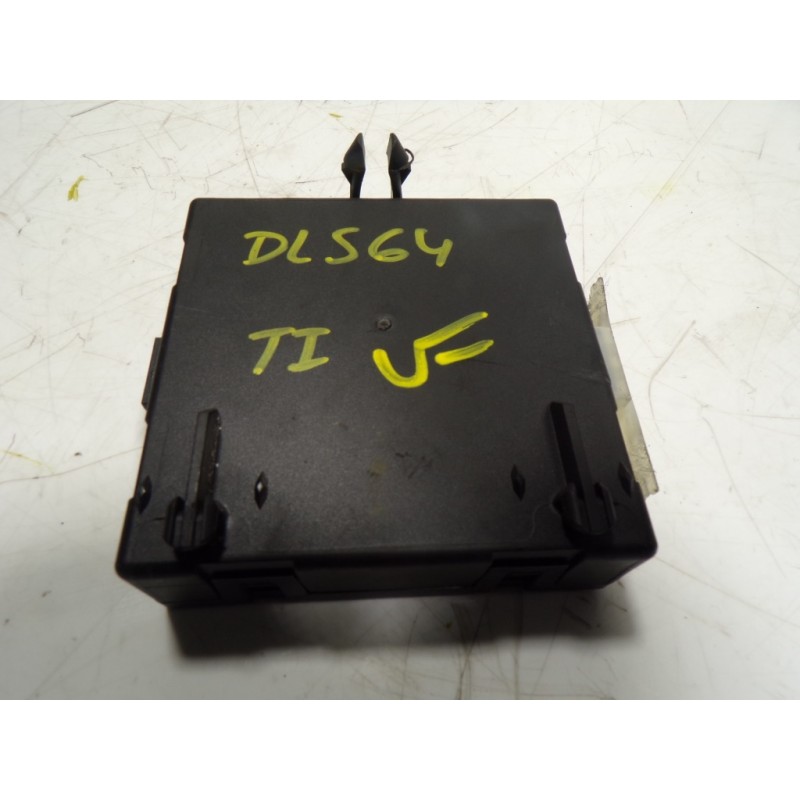 Recambio de centralita cierre para mercedes-benz clase e (w212) lim. 3.0 cdi cat referencia OEM IAM A2128203985 A2128203385 