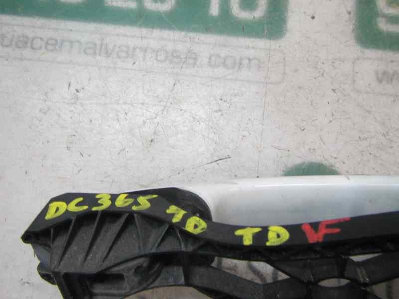 Recambio de maneta exterior trasera derecha para volvo s40 berlina 1.8 cat referencia OEM IAM 39879658  