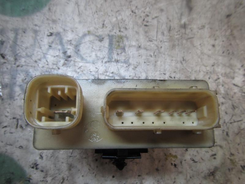 Recambio de caja precalentamiento para citroën c4 berlina cool referencia OEM IAM   