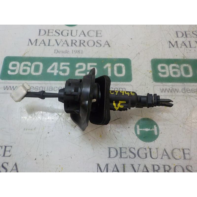 Recambio de bomba embrague para mazda 3 berlina (bk) 1.6 cd diesel cat referencia OEM IAM BP4K41400D  