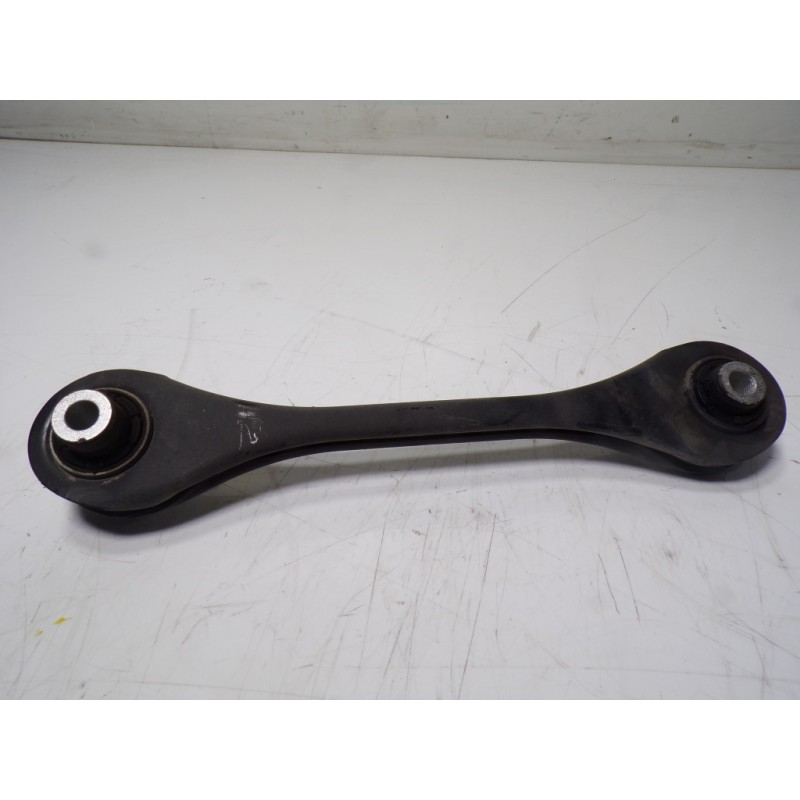 Recambio de brazo suspension inferior trasero izquierdo para volkswagen touran (5t1) 2.0 tdi referencia OEM IAM 5Q0501529F  