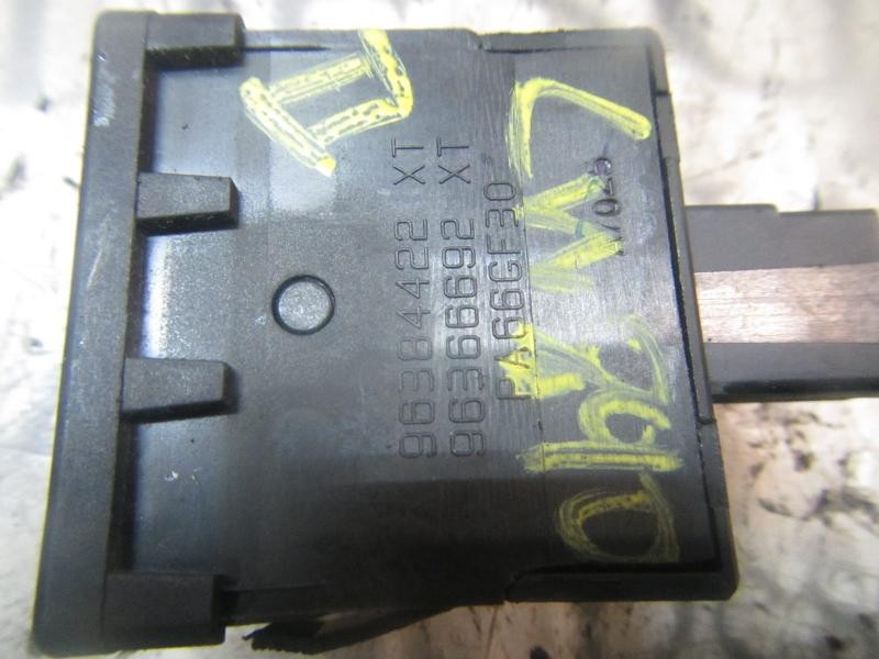 Recambio de modulo electronico para peugeot 207 xs pack referencia OEM IAM 6554C3  