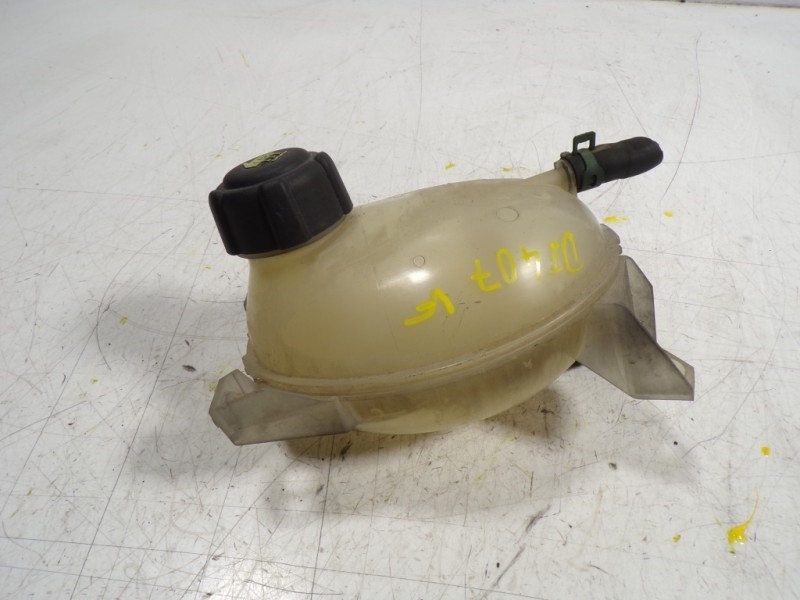 Recambio de deposito expansion para renault clio iv 1.5 dci diesel fap referencia OEM IAM 217104354R 217107259R 