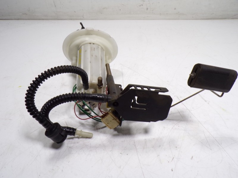 Recambio de aforador para bmw serie m6 coupe (e63) basis referencia OEM IAM 16117373525 2282689 