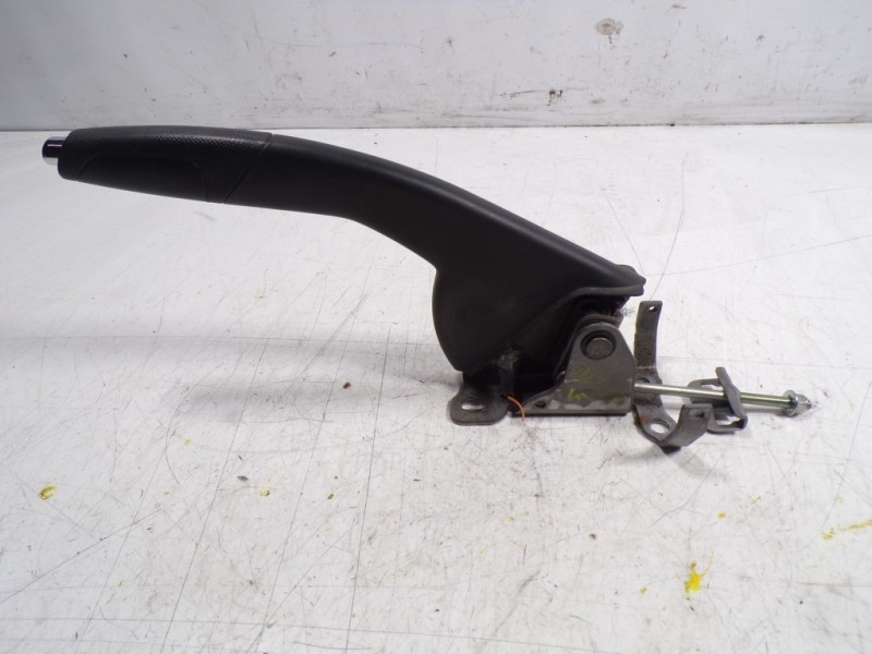 Recambio de palanca freno de mano para renault clio iv 1.5 dci diesel fap referencia OEM IAM   
