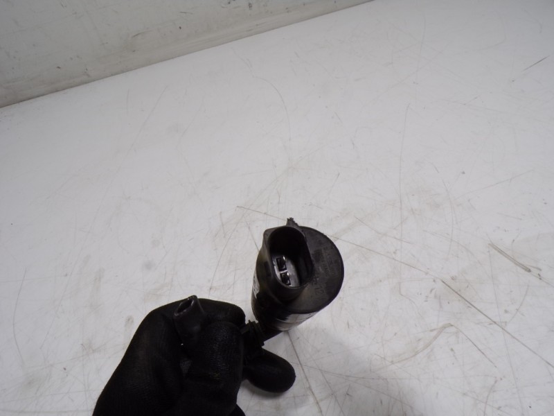 Recambio de bomba limpia para bmw serie m6 coupe (e63) basis referencia OEM IAM 67128377430 97309702 