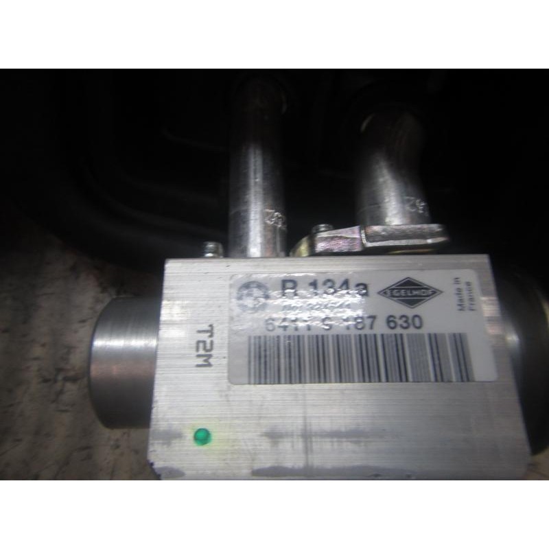 Recambio de evaporador aire acondicionado para bmw x6 (e71) 3.0 turbodiesel cat referencia OEM IAM 64116806555  