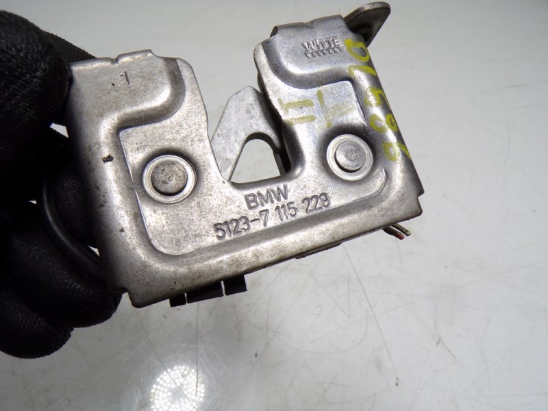 Recambio de cerradura capot para bmw serie m6 coupe (e63) basis referencia OEM IAM 51237008755 51237115229 