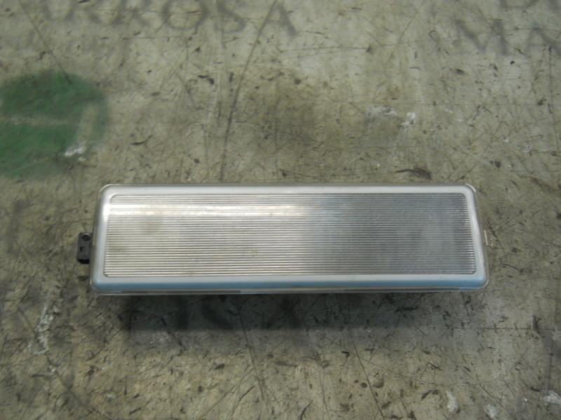 Recambio de piloto interior para bmw serie 3 compact (e46) 320td referencia OEM IAM 63316961979  