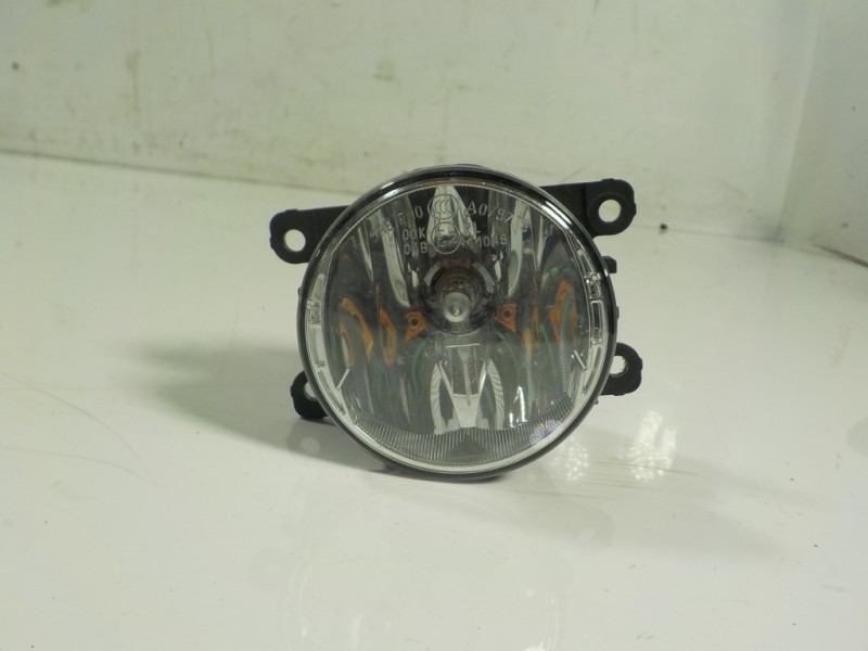 Recambio de faro antiniebla derecho para dacia sandero 0.9 tce referencia OEM IAM   