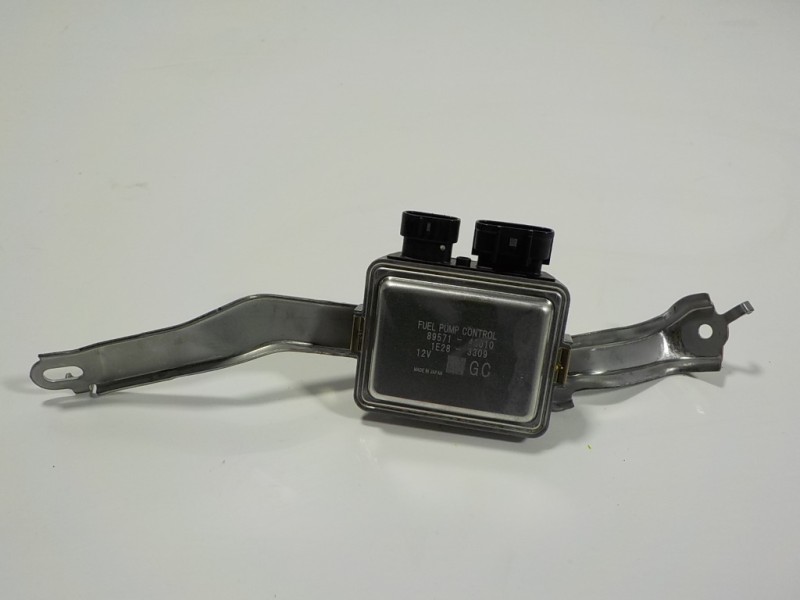 Recambio de modulo electronico para toyota rav4 hybrid fwd referencia OEM IAM 8957148010 8957148010 