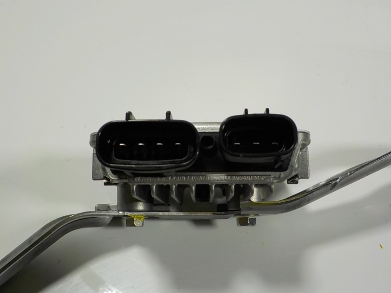 Recambio de modulo electronico para toyota rav4 hybrid fwd referencia OEM IAM 8957148010 8957148010 