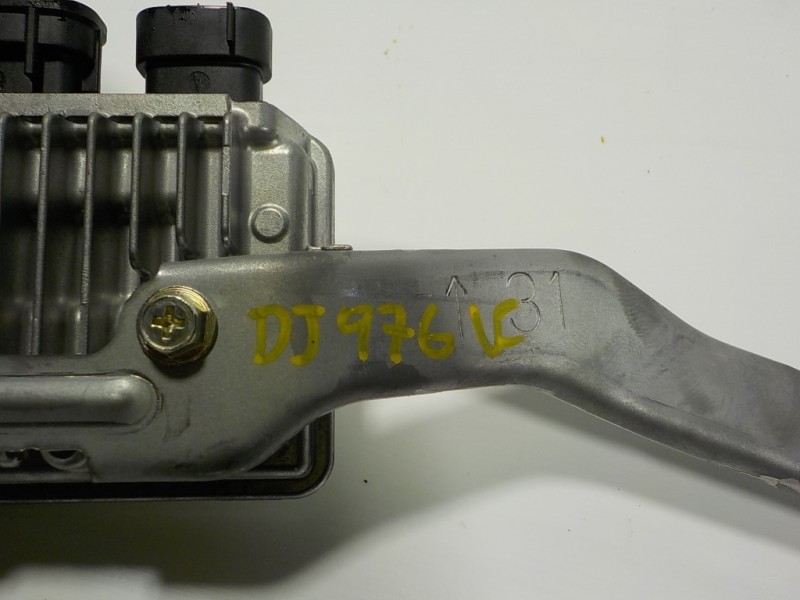 Recambio de modulo electronico para toyota rav4 hybrid fwd referencia OEM IAM 8957148010 8957148010 