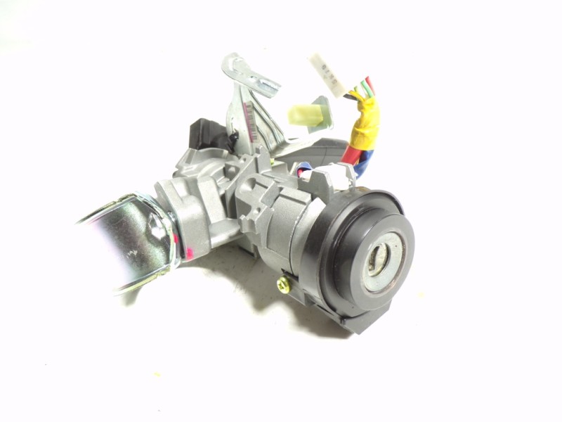 Recambio de antirrobo para kia rio 1.2 cat referencia OEM IAM 819101W500  