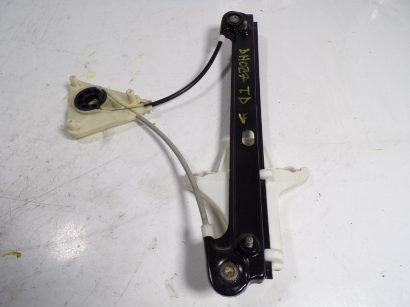 Recambio de elevalunas trasero derecho para volkswagen polo (6r1) 1.6 tdi referencia OEM IAM 6R4839462E  