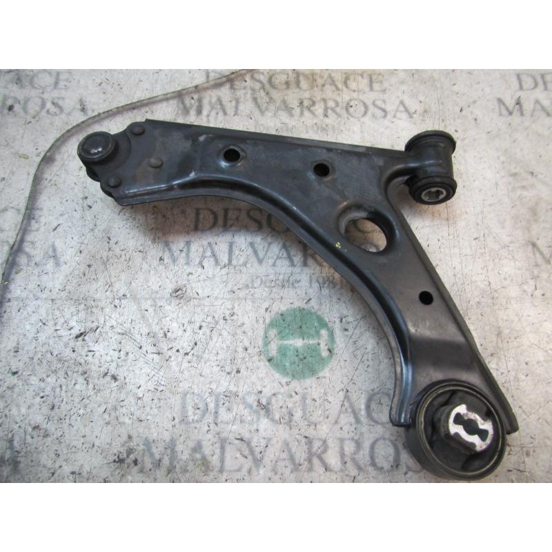 Recambio de brazo suspension inferior delantero derecho para peugeot bipper 1.4 hdi referencia OEM IAM   