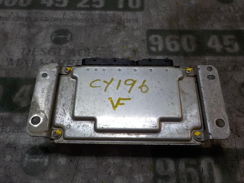 Recambio de centralita motor uce para peugeot 107 1.0 cat (384f) referencia OEM IAM   