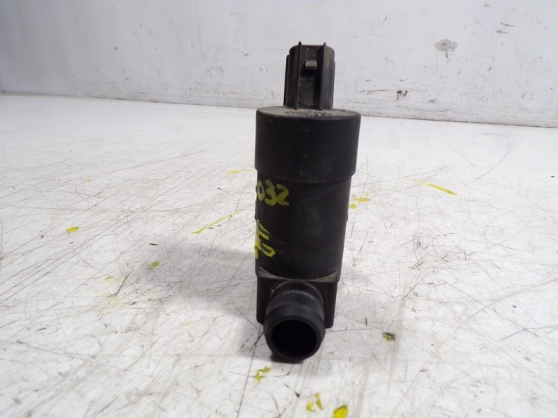 Recambio de bomba limpia para ford mondeo ber. (ca2) 2.0 tdci cat referencia OEM IAM 1355124  