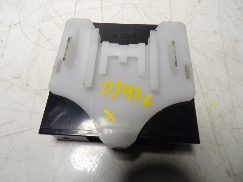 Recambio de modulo electronico para toyota rav4 hybrid fwd referencia OEM IAM 8934042060 8934042060 