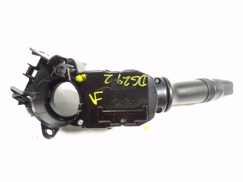 Recambio de mando luces para kia rio 1.2 cat referencia OEM IAM 934102V521  