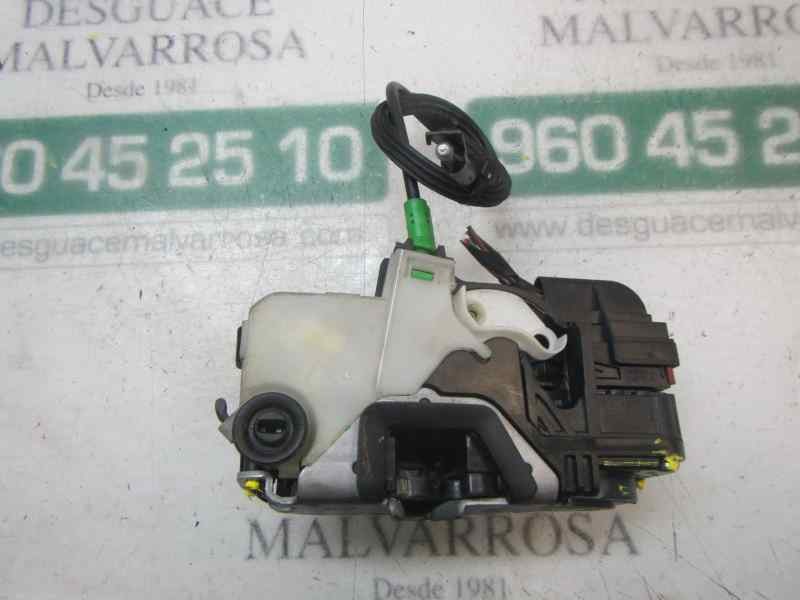 Recambio de cerradura puerta trasera derecha para opel insignia berlina 2.0 16v cdti referencia OEM IAM   