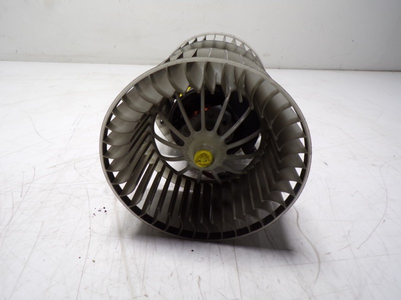 Recambio de motor calefaccion para bmw x3 (e83) xdrive 20d referencia OEM IAM 64113453729 99102 