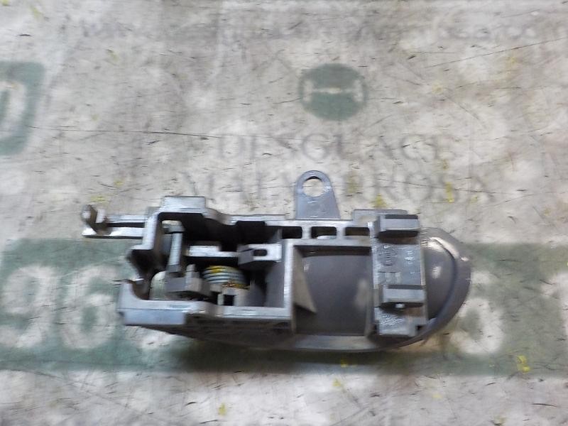 Recambio de maneta interior delantera derecha para peugeot 107 1.0 cat (384f) referencia OEM IAM   