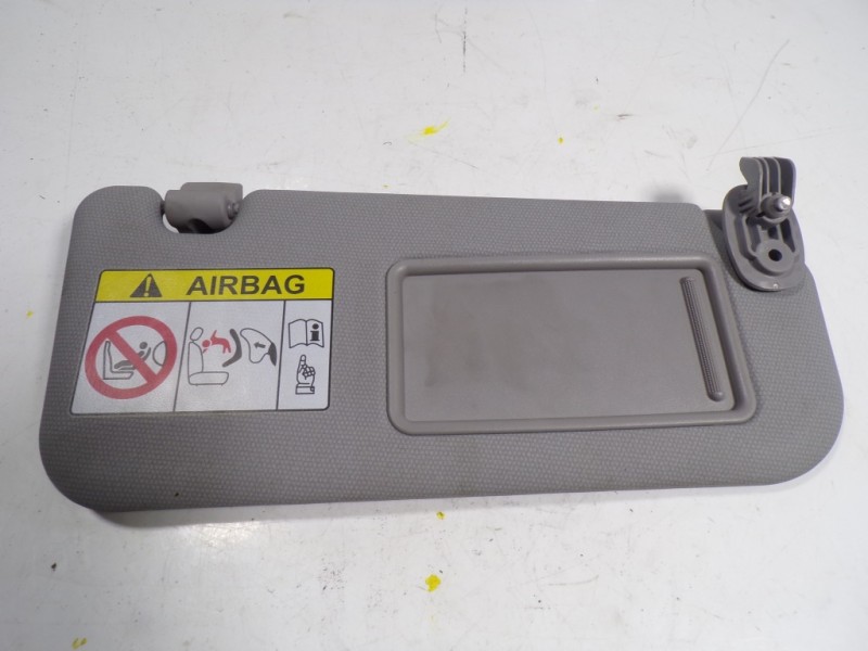 Recambio de parasol derecho para kia rio 1.2 cat referencia OEM IAM 852021W360HCS  