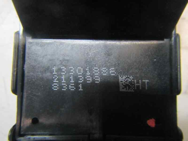 Recambio de mando elevalunas delantero derecho para opel insignia berlina 2.0 16v cdti referencia OEM IAM   