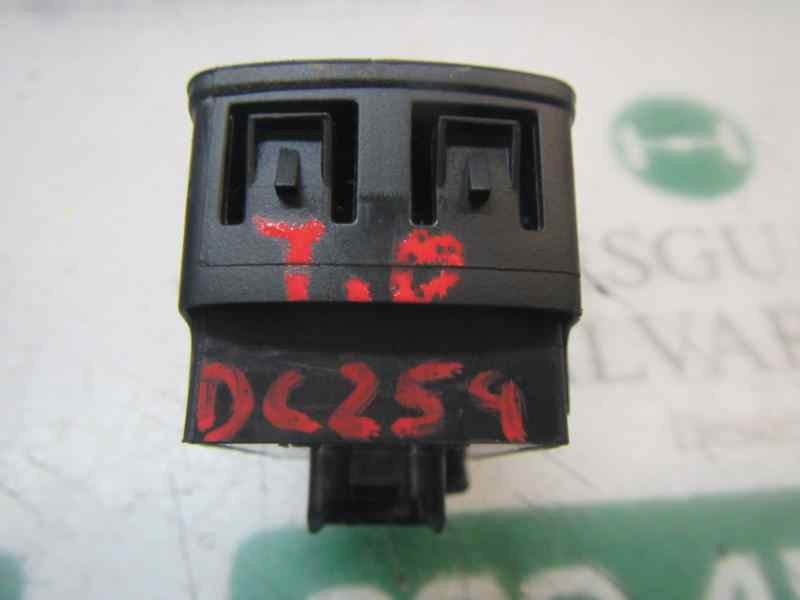 Recambio de mando elevalunas trasero derecho para opel insignia berlina 2.0 16v cdti referencia OEM IAM   