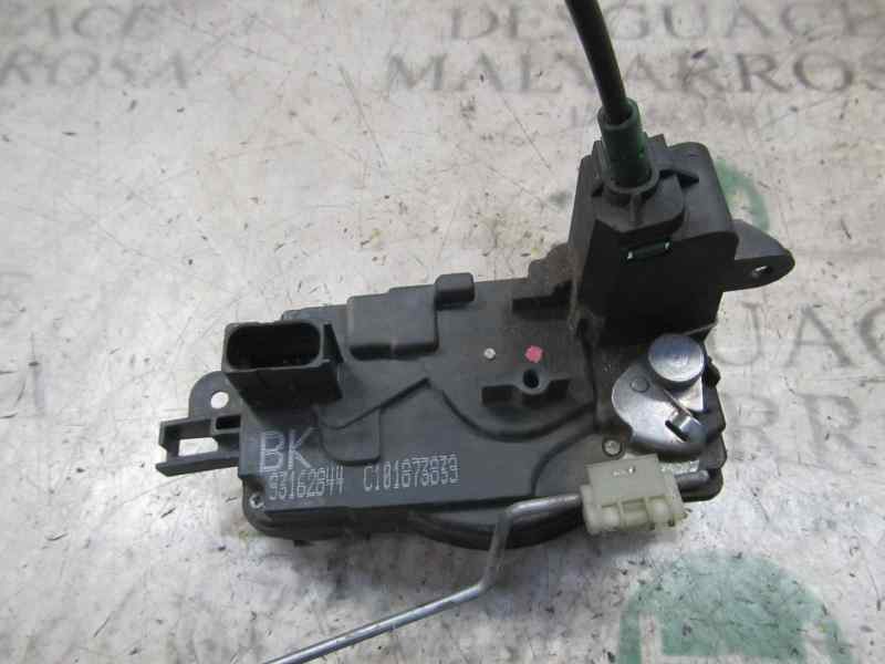 Recambio de cerradura puerta delantera derecha para opel tigra twin top 1.4 16v referencia OEM IAM   