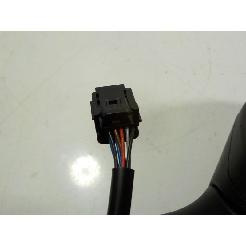 Recambio de espejo izquierdo para renault clio iv 0.9 tce energy bivalent. gasolina / gpl referencia OEM IAM 963022031R  