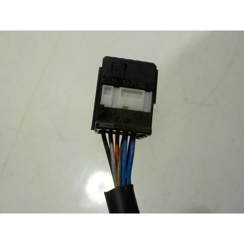 Recambio de espejo izquierdo para renault clio iv 0.9 tce energy bivalent. gasolina / gpl referencia OEM IAM 963022031R  