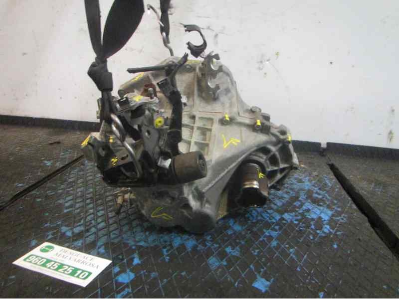 Recambio de caja cambios para toyota yaris 1.0 cat referencia OEM IAM 303000D190  