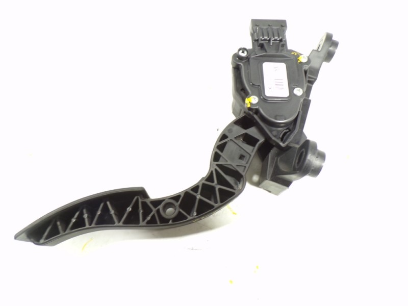 Recambio de potenciometro pedal para kia rio 1.2 cat referencia OEM IAM 327001W500  