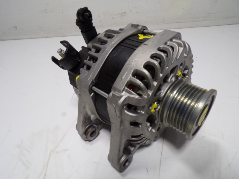 Recambio de alternador para toyota proace city 1.5 dci referencia OEM IAM  9824742880 