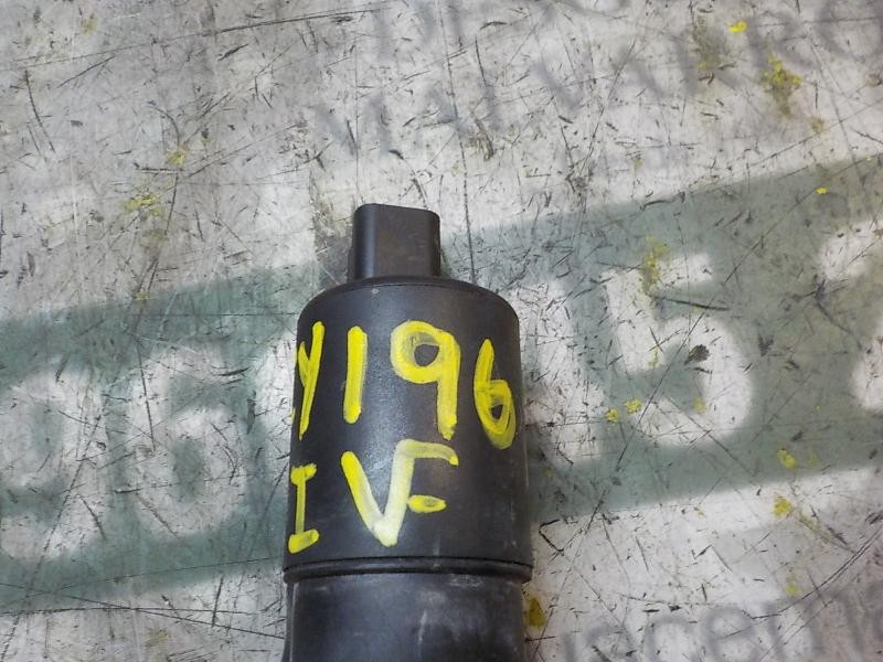 Recambio de bomba limpia para peugeot 107 1.0 cat (384f) referencia OEM IAM   