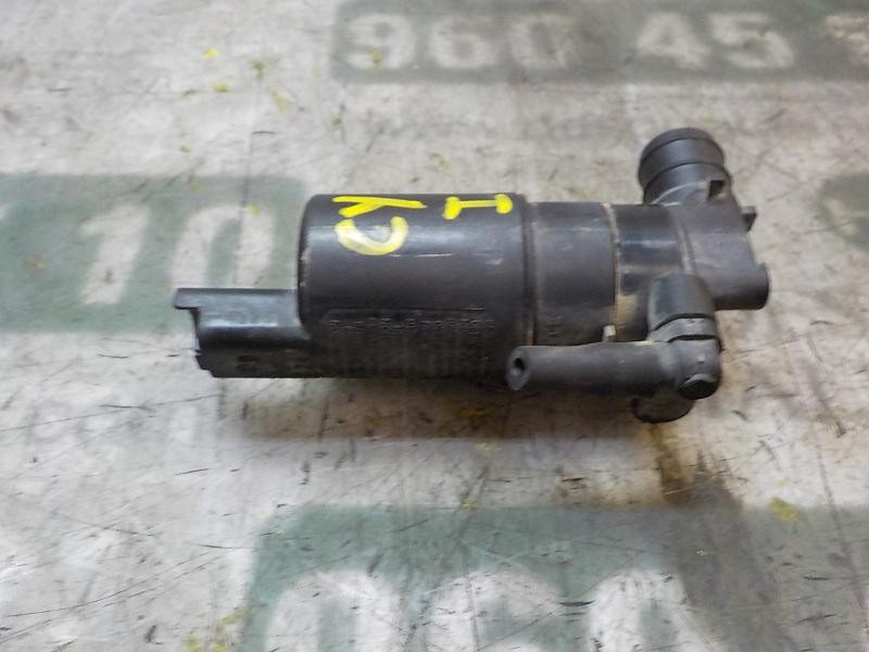 Recambio de bomba limpia para peugeot 107 1.0 cat (384f) referencia OEM IAM   